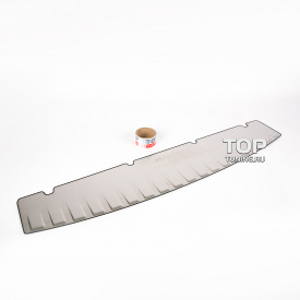 Накладка на кромку багажника Platinum на Toyota RAV4 3